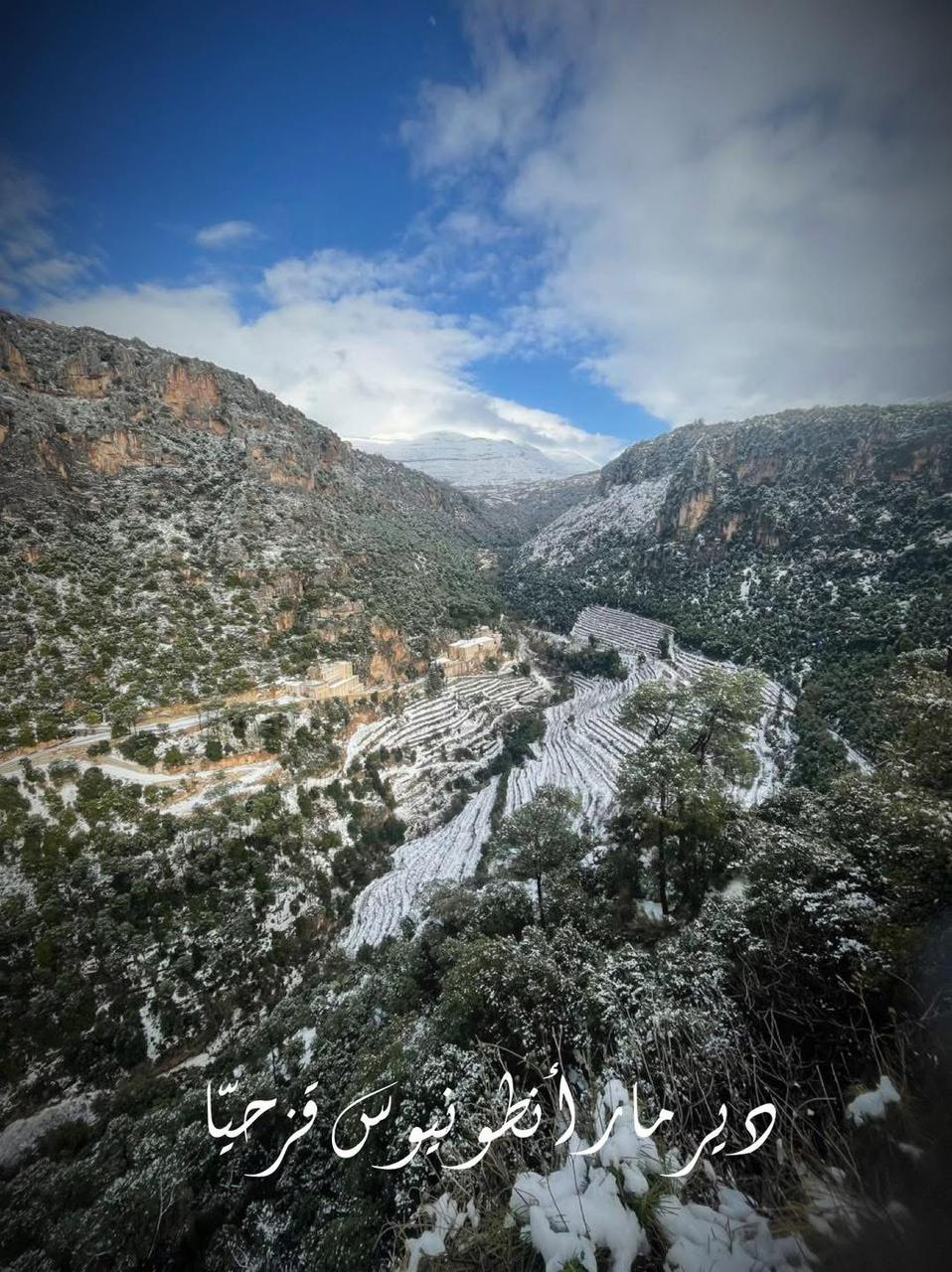 الوادي المقدّس في الثلج